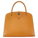 Hermes Darvi MM Handbag in Camel - Hermès