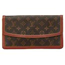 Bolsa Clutch Monograma Dame PM Louis Vuitton