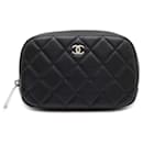 Pochette en agneau noir Chanel