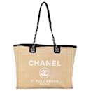 Chanel Braune Kleine Canvas Deauville Tasche