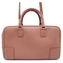 Loewe Amazona 28 Lederhandtasche