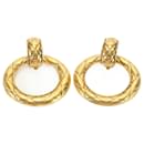 Boucles d'oreilles clip en or Matelassé Chanel