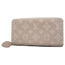 Louis Vuitton Mahina Zippy Long Wallet