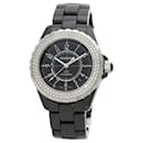 Reloj de pulsera Chanel J12 38mm con bisel de diamantes