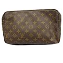 Pochette Louis Vuitton Monogram True Toilet 28 M47522