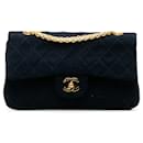 Bolso de hombro pequeño clásico de jersey azul Chanel con solapa simple