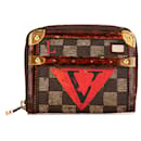 Bolsa de Moeda Zippy em Damier Ebene Transformada em Trunk de Tempo Louis Vuitton Marrom