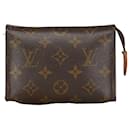 Louis Vuitton Monogram Pochette Toilette 15 Clutch Bag