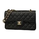 Bolso de hombro de cuero caviar negro Chanel