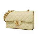 Bolsa de ombro em couro caviar branco Chanel