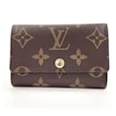 Louis Vuitton Multicle 6 M62630 Key Case