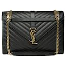 Sac YVES SAINT LAURENT en Cuir Noir - 102000 - Yves Saint Laurent