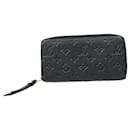 Louis Vuitton Zippy wallet