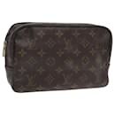 LOUIS VUITTON Monogram Trousse Toilette 23 Clutch Tasche M47524 LV Auth 80586 - Louis Vuitton