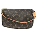 Pochette accessoires Louis Vuitton