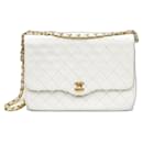 Chanel Classique Intemporel Fermeture Tourniquet Moyen Rabat Simple