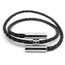 BRACELETE HERMES TOURNIS EM COURO TRANÇADO PRETO 20CM H068406FP89T3 JOIA PRETA - Hermès