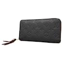 Louis Vuitton Zippy wallet