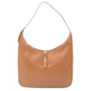 Tan Hermès Gulliver Trim 31 Shoulder Bag