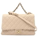 Bolsa Trapezio grande em couro beje Chanel Paris Roma