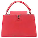 Bolsa Louis Vuitton Parnassea Capucines PM em vermelho M42237