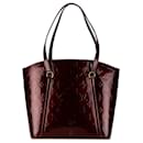 Rote Louis Vuitton Monogram Vernis Avalon MM Tote Tasche