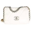 Bolso Chanel 19 pequeño de piel de cordero acolchado blanco