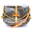 Bolso de Hombro Saumur 30 Monograma Louis Vuitton