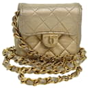 CHANEL Mini Matelassé Schultertasche mit Kette aus Lammleder in Goldton CC Auth 84205A - Chanel