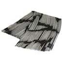 GUCCI Scarf Silk Black White Auth am6647 - Gucci