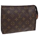 LOUIS VUITTON Monogram Poche Toilette 19 Pouch M47544 LV Auth 83467 - Louis Vuitton