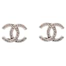 NEUF BOUCLES D'OREILLES CHANEL LOGO CC EFFET VIEILLI & STRASS NEW EARRINGS - Chanel