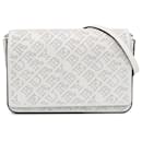 Bolsa transversal Hampshire em couro perfurado branco da Burberry