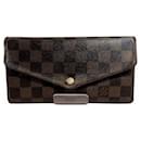 Louis Vuitton Damier Portefeuille Sarah Long Wallet