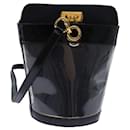 Bolsa de Ombro Gancini em Vinil Preto Auth 83932 da Salvatore Ferragamo