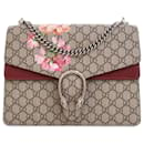 Braune Gucci Medium GG Supreme Blooms Dionysus Schultertasche