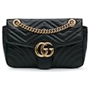 Schultertasche Medium GG Marmont Matelassé schwarz von Gucci