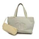 Bolso tote de cuero caviar gris claro Chanel