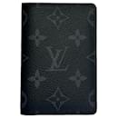 Estuche para tarjetas Monogram Eclipse Louis Vuitton