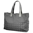 Bolso tote de nylon negro Chanel