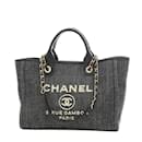 Chanel Deauville kleine Tragetasche