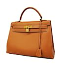 Sac à main Hermes Kelly 32 en or - Hermès