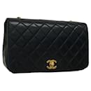 Bolsa de ombro de couro de cordeiro preto Chanel