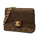 Chanel Schultertasche aus braunem Lammleder