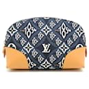 Louis Vuitton Pochette Tick Women's Pouch