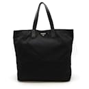 Sac fourre-tout large Prada en nylon noir et cuir