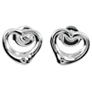 Boucles d'oreilles clous Open Heart de Tiffany & Co.