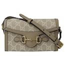 Bolsa de ombro Gucci feminina em bege