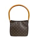 Bolsa de ombro Monogram Looping MM da Louis Vuitton