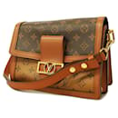 Bolsa de Ombro Dauphine MM Monograma Reverso Louis Vuitton